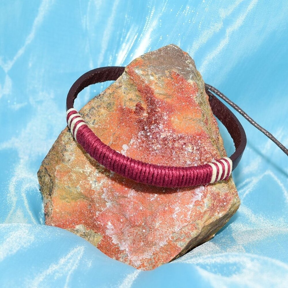 Skye Lane Mens Hemp Accent Boho Tie Leather Bracelet Maroon Red Gift Packaged - Picture 3 of 9